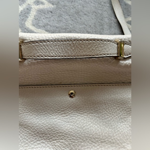 Kate Spade Lola Ave Lia Pebbled Leather Crossbody Messenger Purse Chalk White - Picture 12 of 15